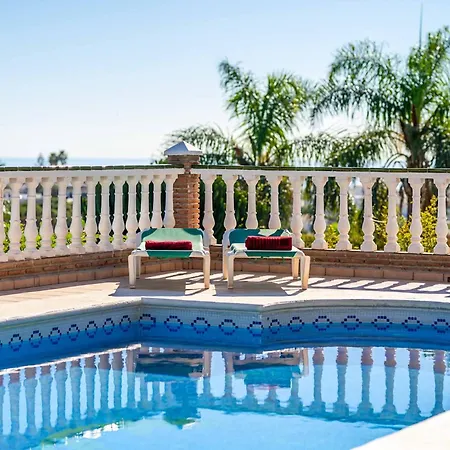 Villa Exotica *